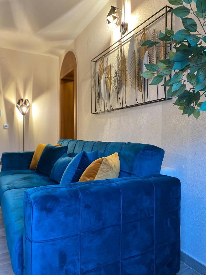 Apartment Caserma Kotor Bagian luar foto