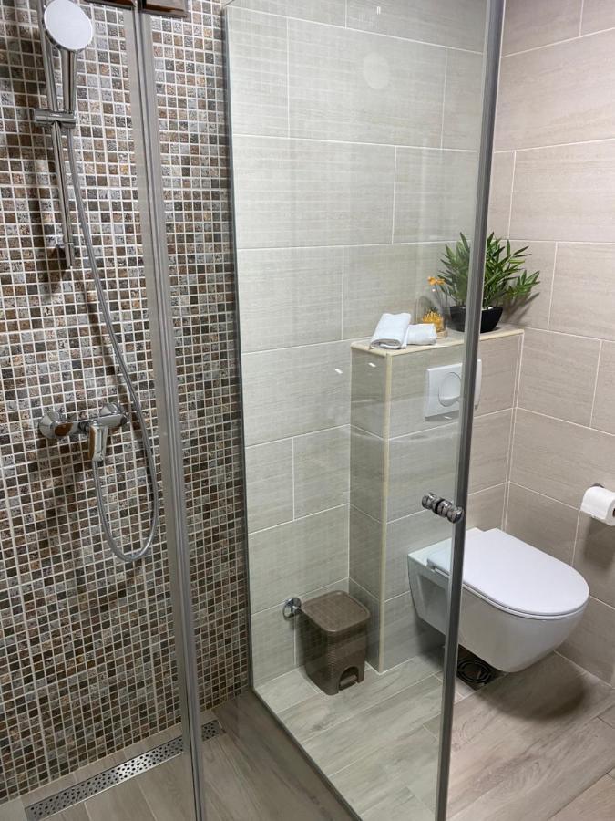 Apartment Caserma Kotor Bagian luar foto